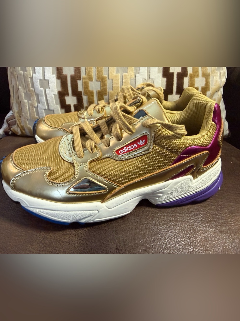 Adidas Womens Falcon CG6247 Gold Metallic Lace-Up Sneaker Shoes Size 9